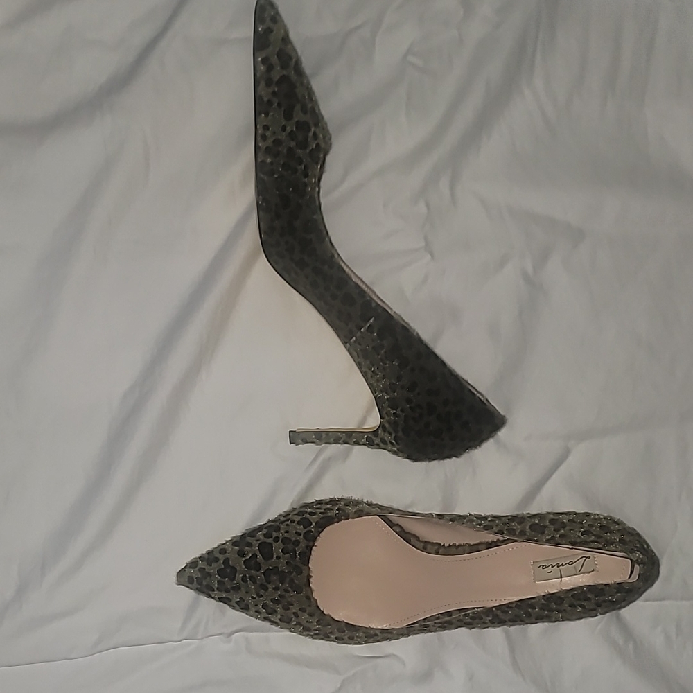 Sparkly Black Pointed-Toe Stiletto Heels